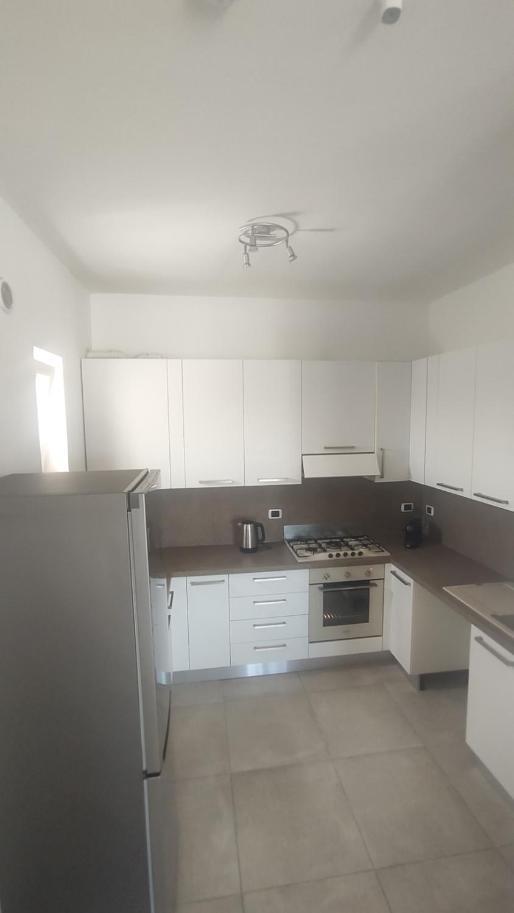 Seagull Apartments - Front And Sea View & Airport باري المظهر الخارجي الصورة
