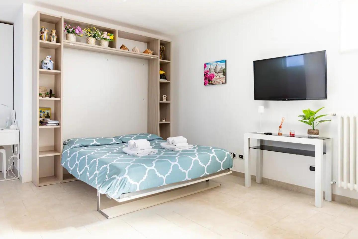 Seagull Apartments - Front And Sea View & Airport باري المظهر الخارجي الصورة